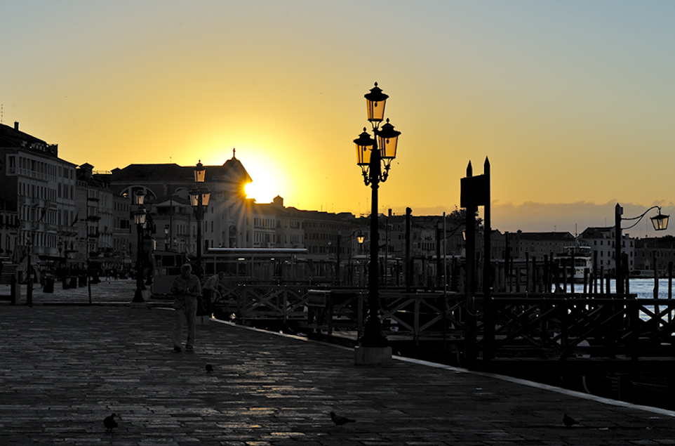 Der Tag beginnt .. in Venedig