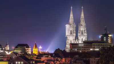 Dom